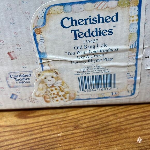 Cherished Teddies Old King Cole You Wear Your Kindness like a Crown Plate - Picture 4 of 5